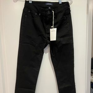 J.Crew, NWT, black denim jeans. Size 26 with perfecting pockets.
